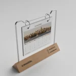 ta-01-290 – doğal ahşap standlı masa takvimi