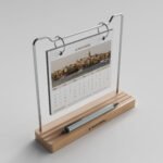 TA-05 Ahşap Masa Takvimi